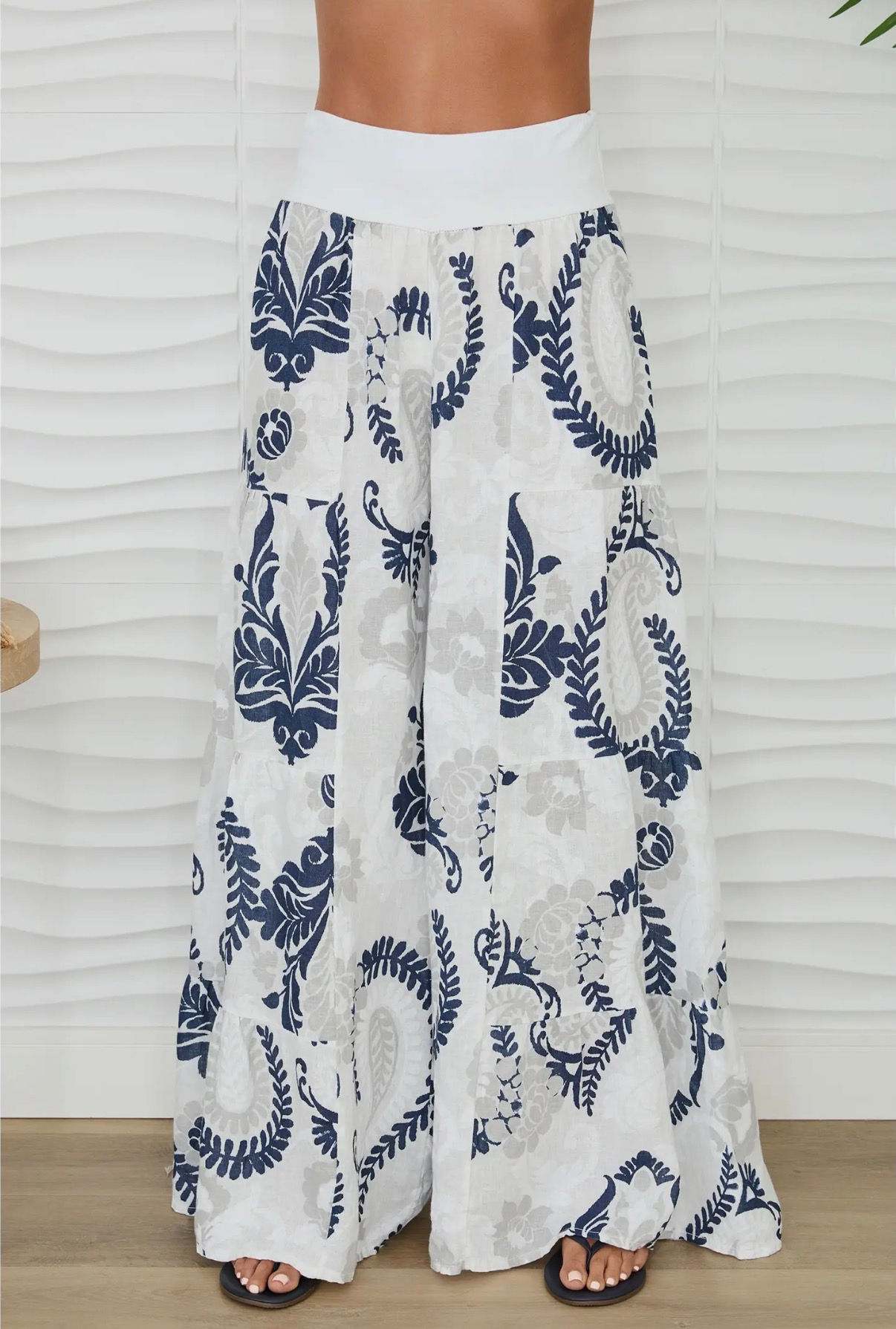 Milio Milano Tiered Linen Pants in Paisley