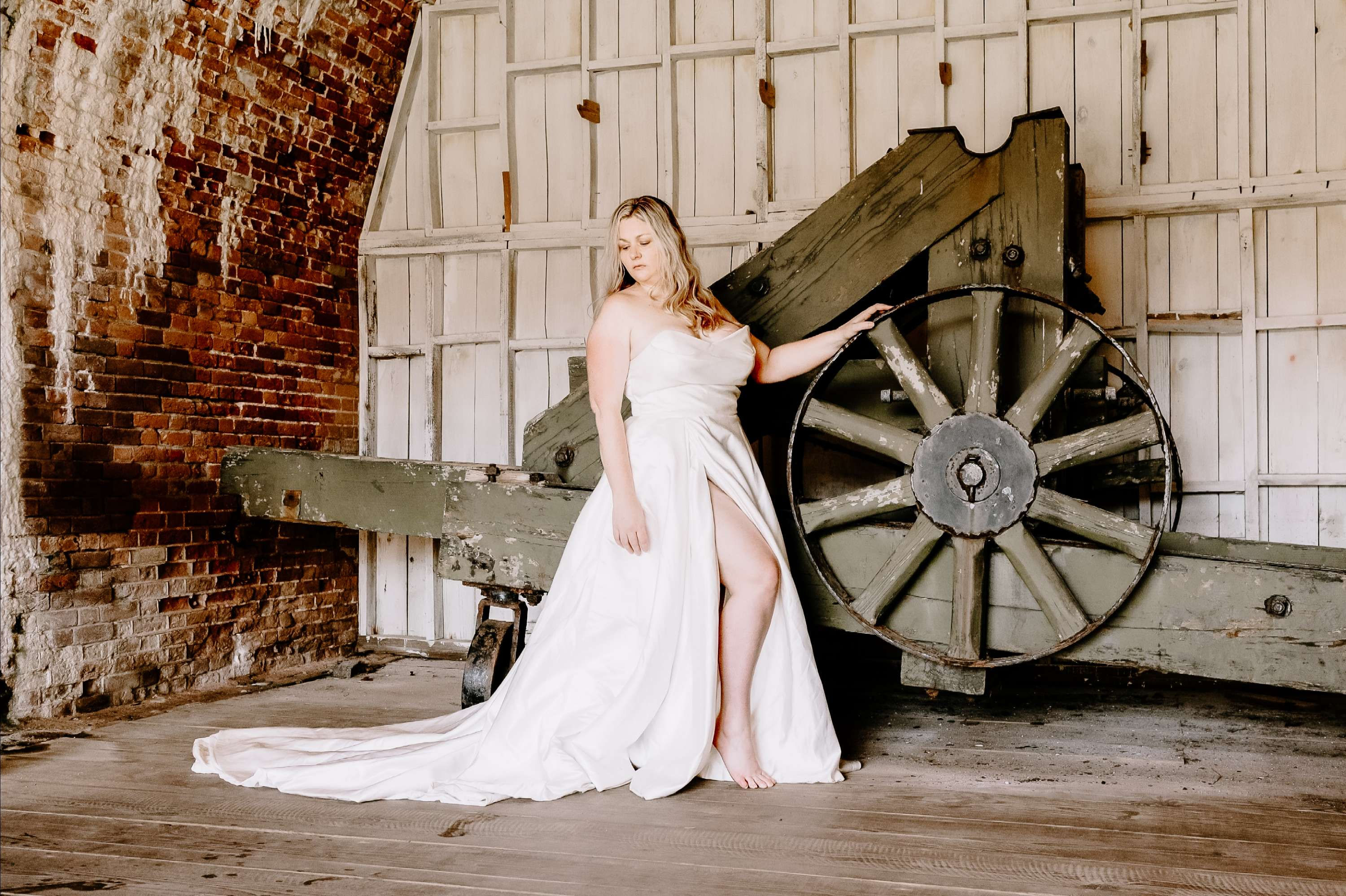 Women's Off-Shoulder Front Crop Mermaid Weeding Bridal Gown