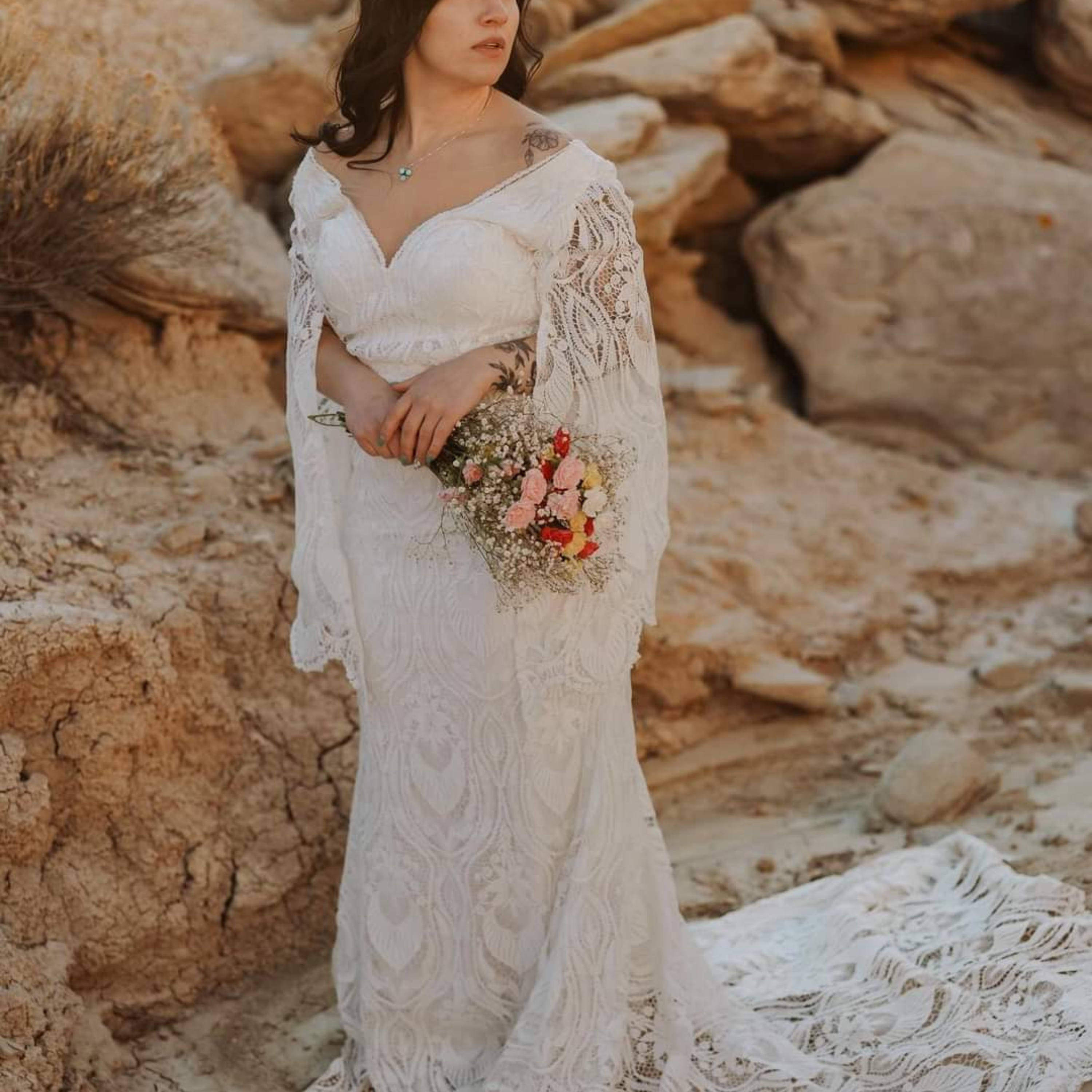 Women's Off-Shoulder Gorgeous Long Sleeve Mermaid Weeding Bridal Gown