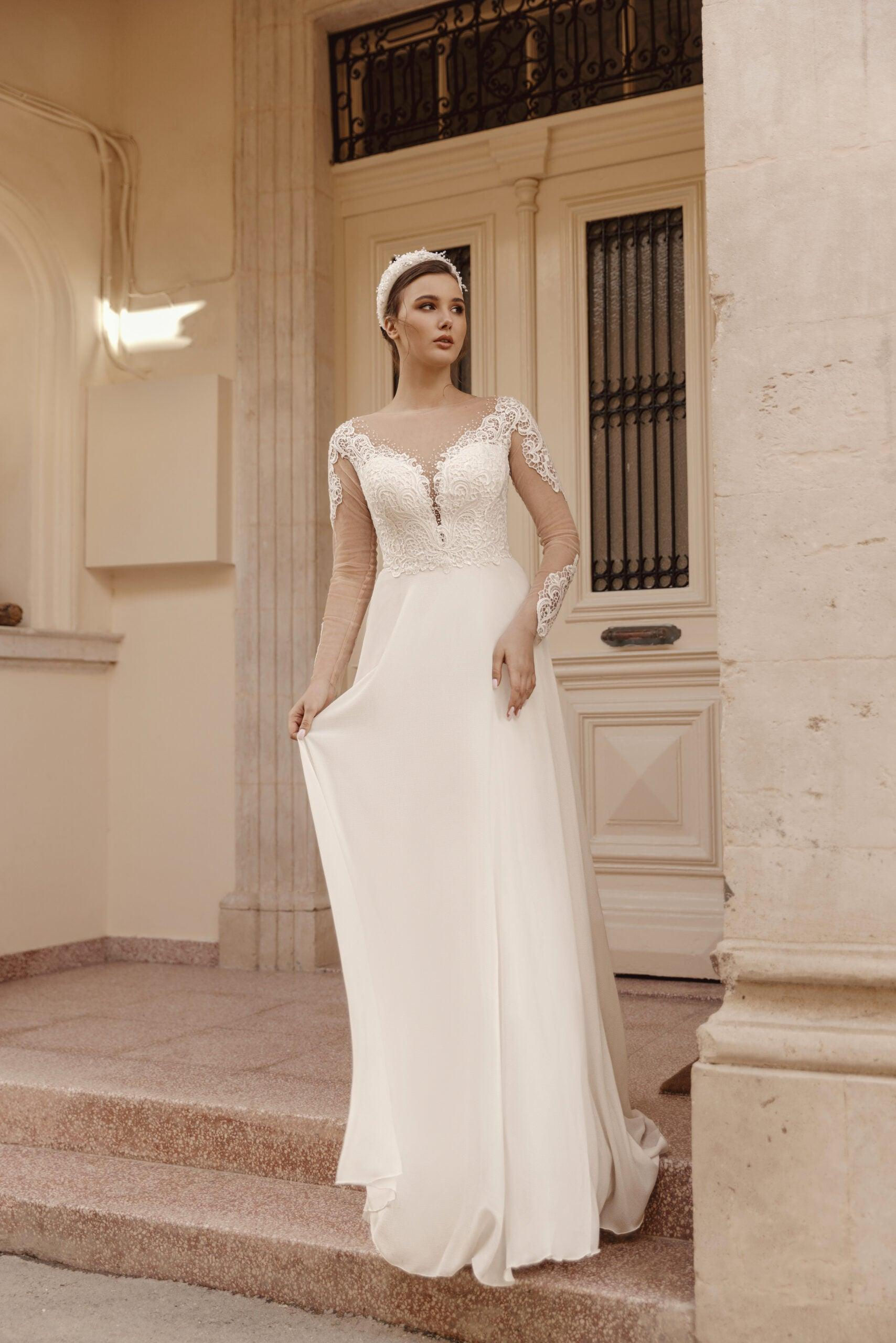 Dora - A-Line Illusion Neck Long Sleeves Tulle Wedding Dresses