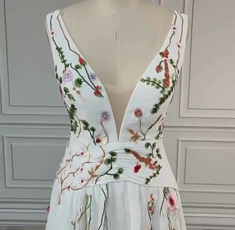 Boho V-neck Embroidered Flowers Lace Low Back Sweep Train Bride Gown