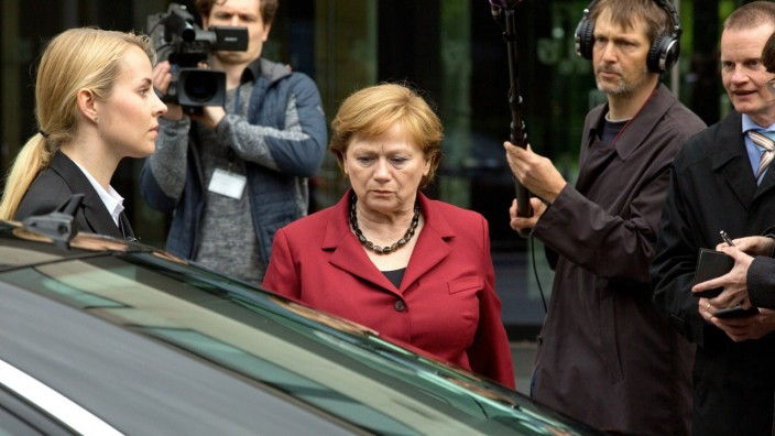 DIE GETRIEBENEN