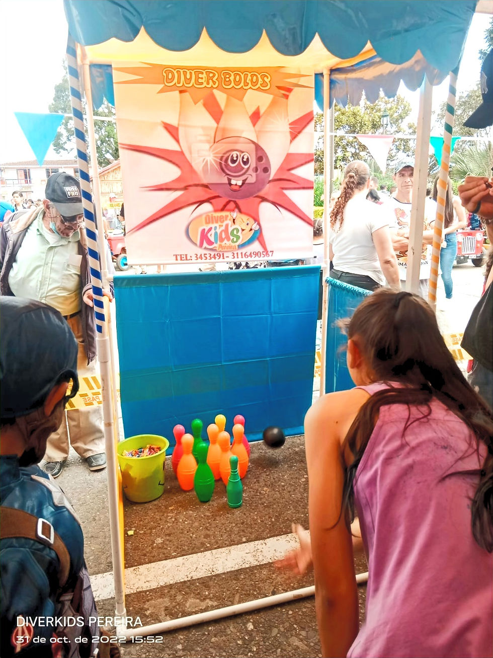 Miniatura: FERIA DE PUEBLO