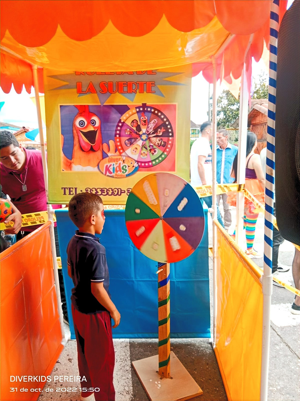 Miniatura: FERIA DE PUEBLO