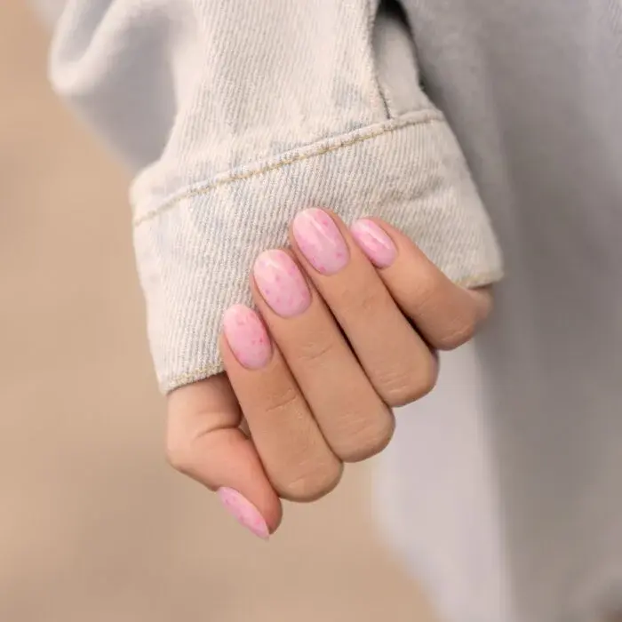 Thumbnail: Indigo Yogo Bello - Gel polish base with shimmer - 7 ML