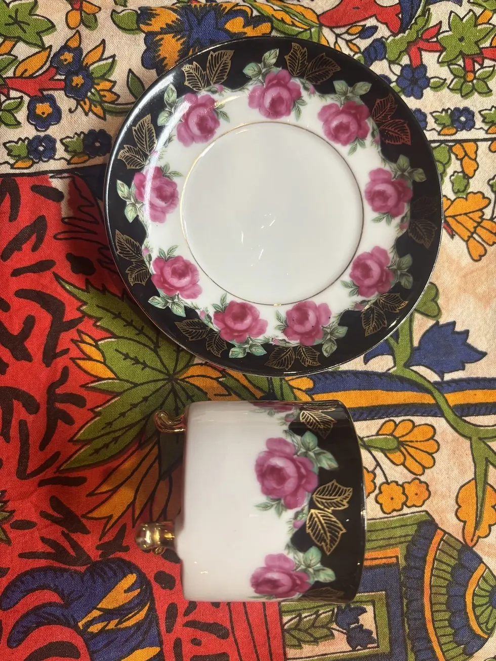 Thumbnail: Vintage Damask Rose Teacup and Saucer EW-6/265