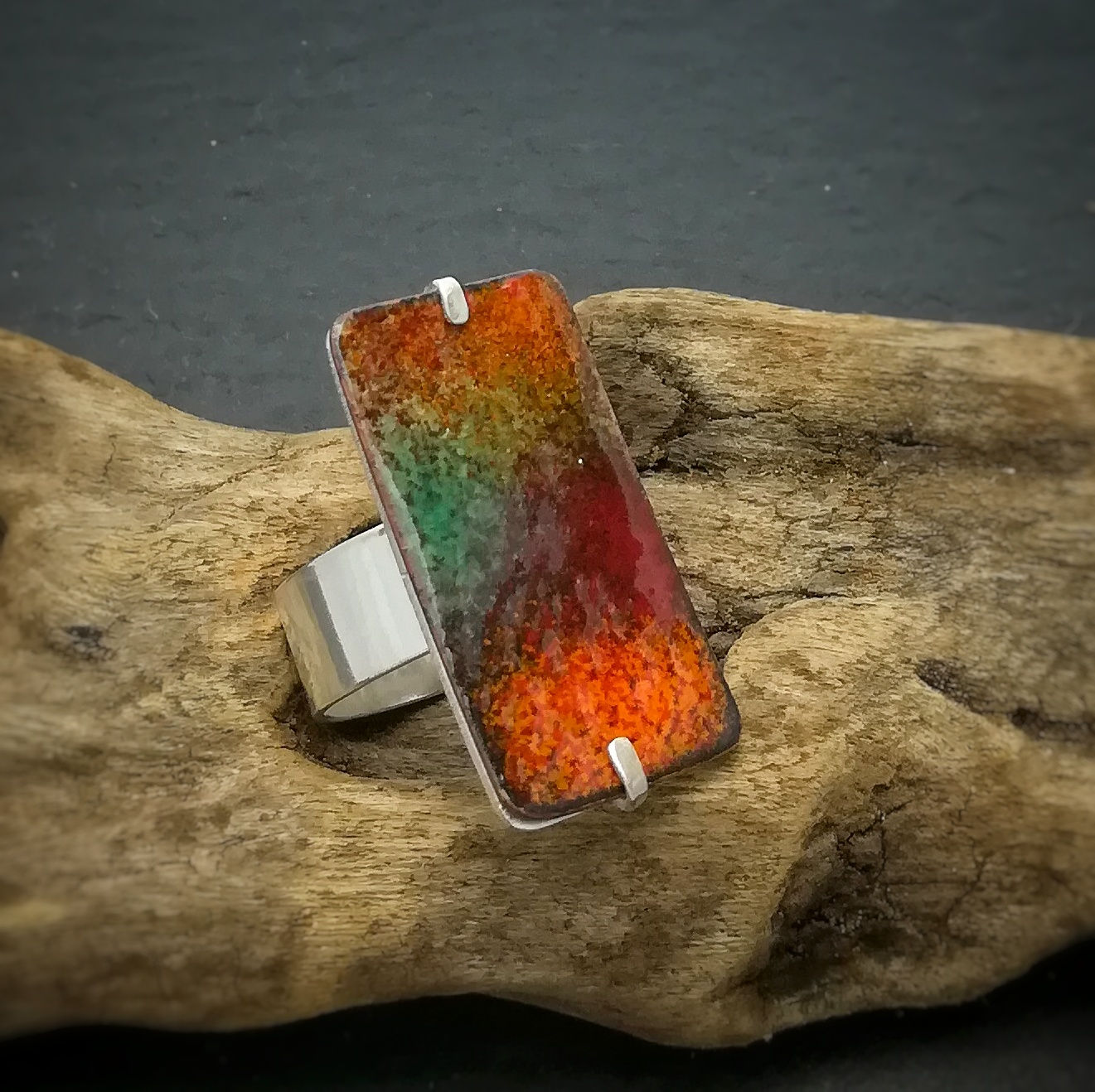 FUSION rectangle ring