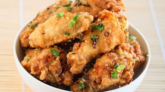 Salt and Pepper Chicken Wings