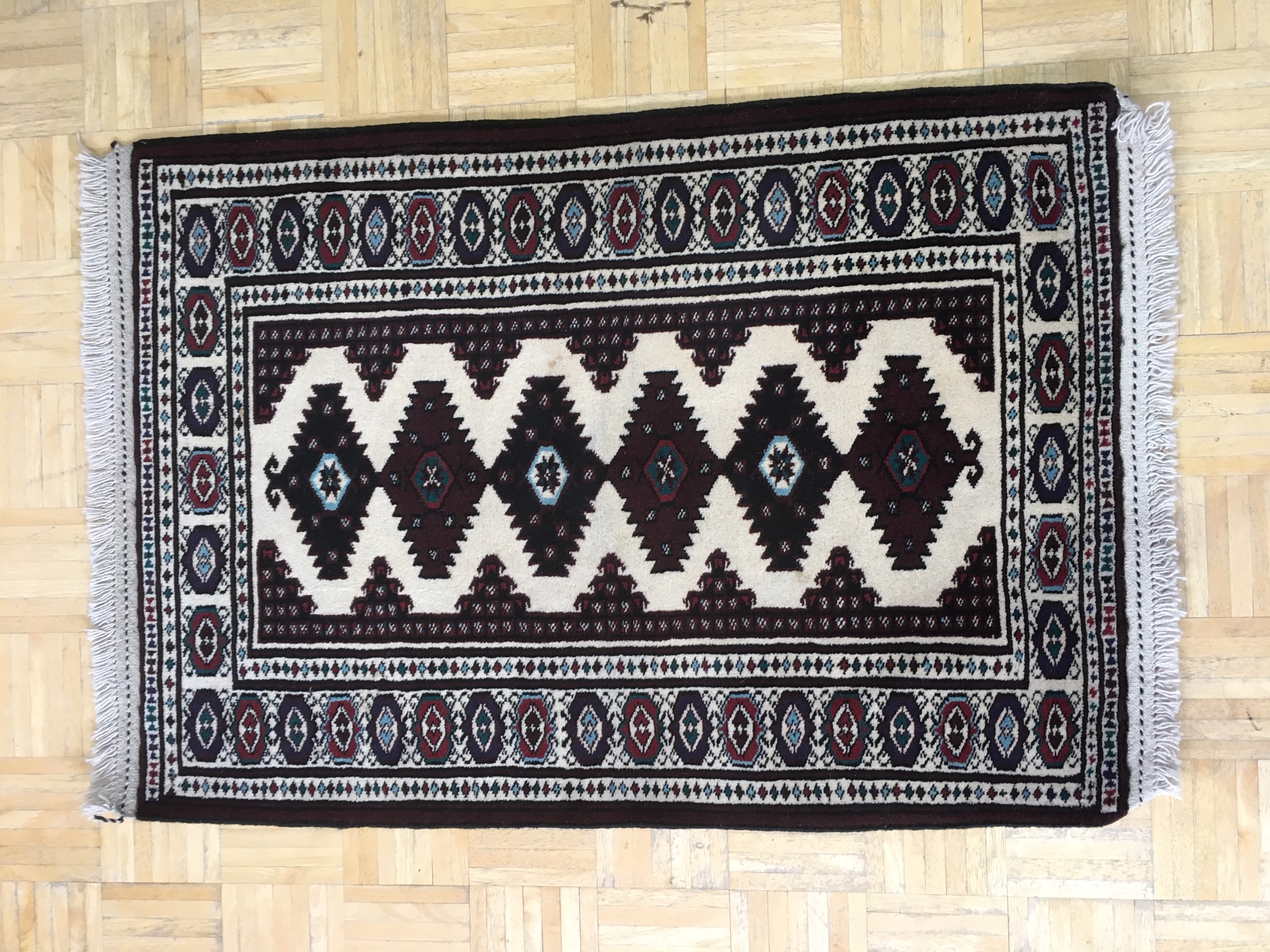 420 - 2.8 x 4 - Turkman - Wool - Iran