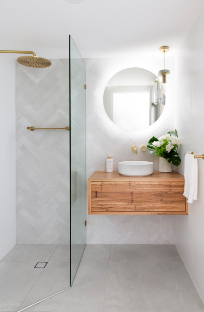 glass bathroom shower screen installation