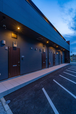 竣工写真,施工事例,女性カメラマン,撮影,建築,新築,課税事業者,夕景撮影