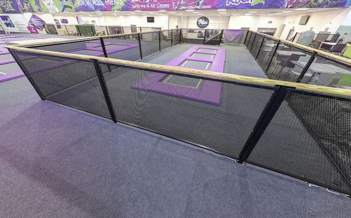Miniatura: Zonas infantiles / trampolines parque junior