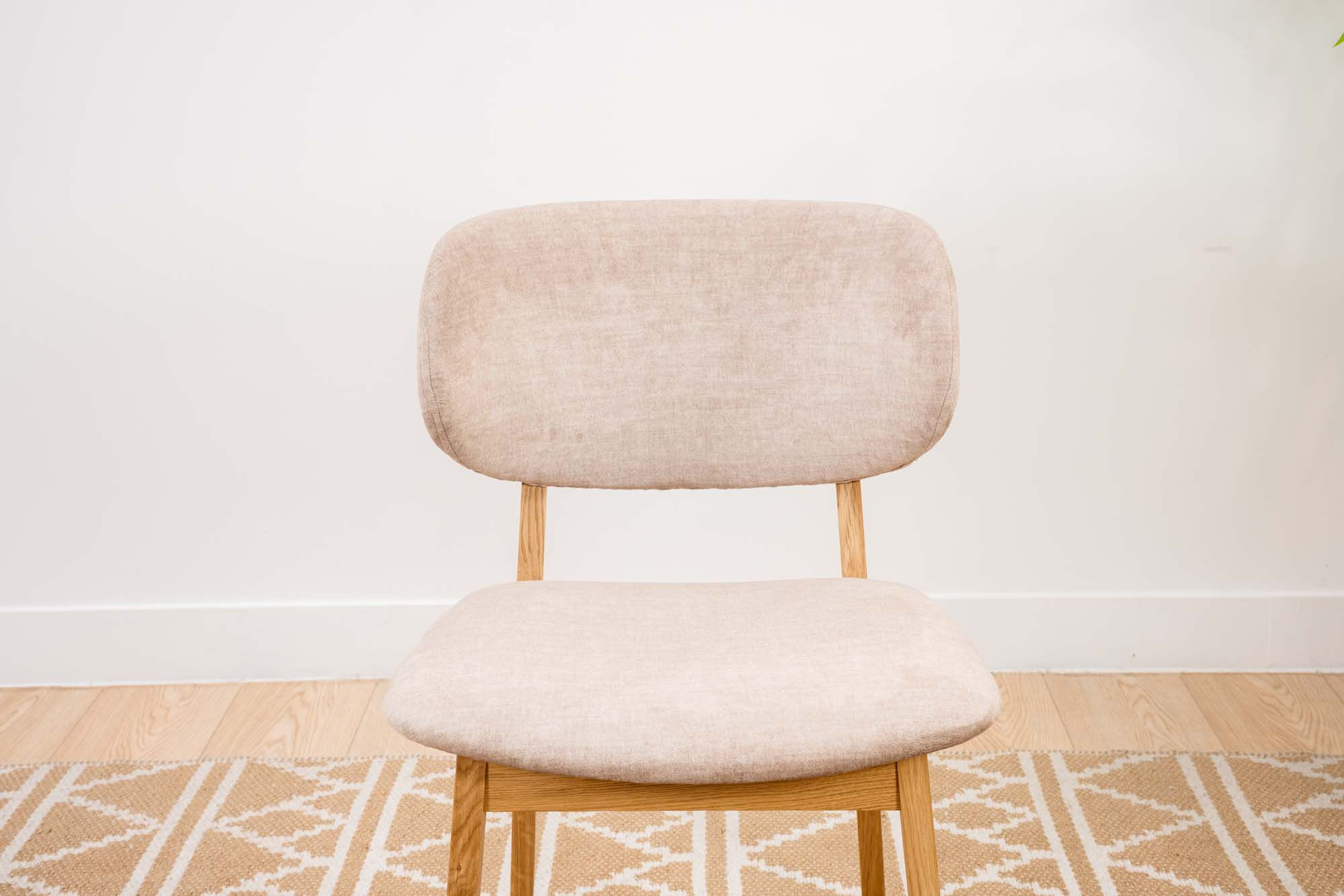 Krzesło Arno z drewna dębowegо - Natural - Vogue 02