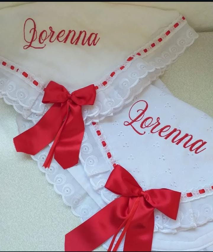 Conjunto de Bordados Personalizados