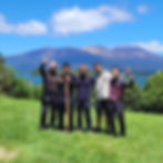 Manuhiri (visitors) at Ōpōtaka with Tongariro