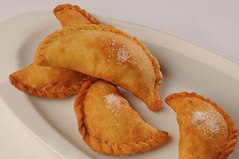 EMPANADAS DE VIENTO.jpg