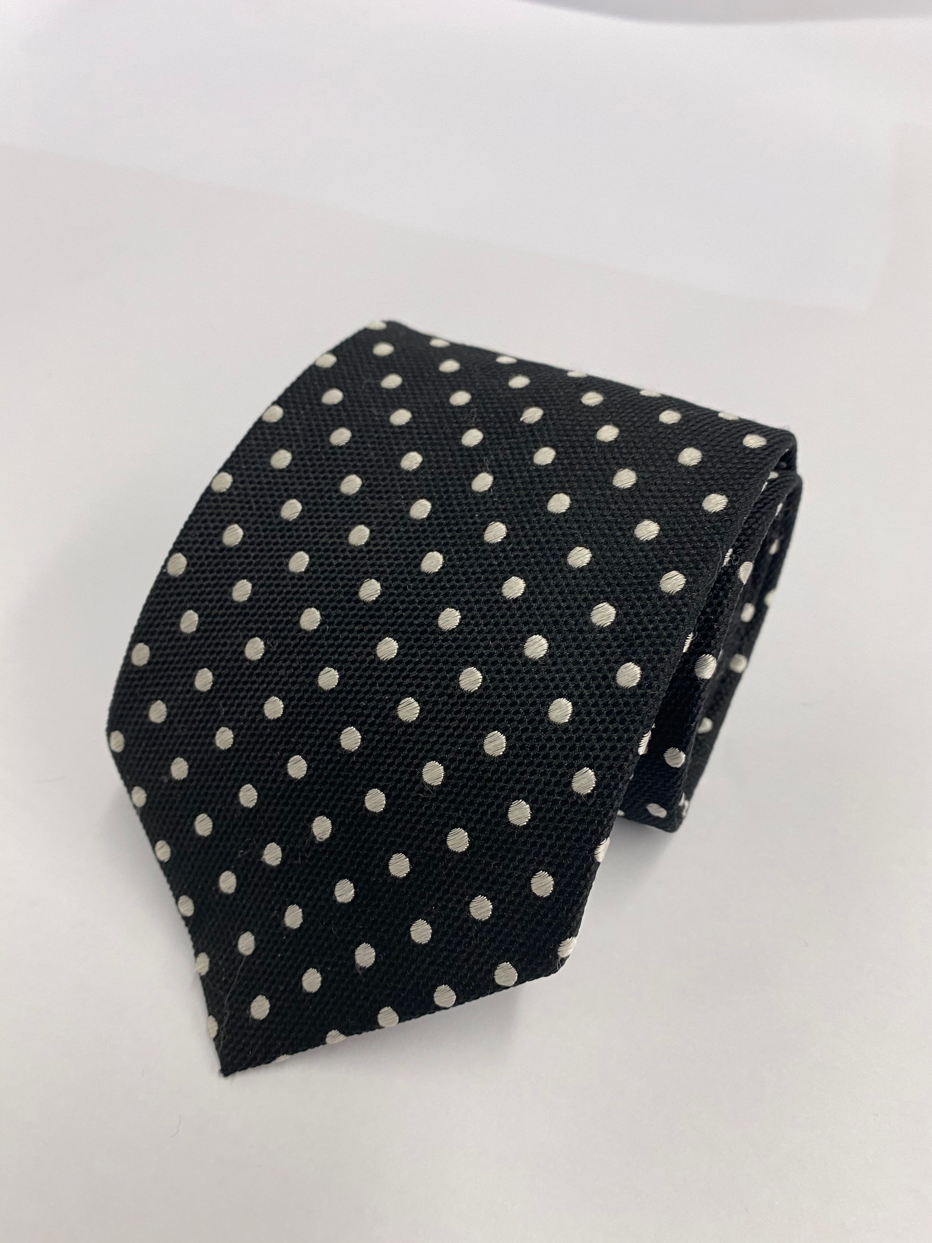 DOUBLE TWO BLACK WITH WHITE DOT TIE