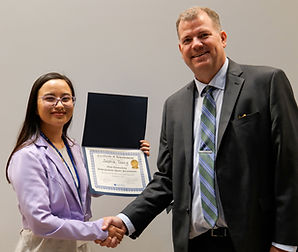 Sophia_Tseng_Award-2.jpg