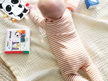 Tummy Time: porque é tão importante e o que fazer quando o bebé não gosta.