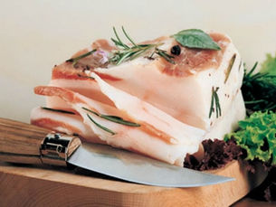 Il Lardo di Arnad: Un tesoro culinario della Valle d'Aosta