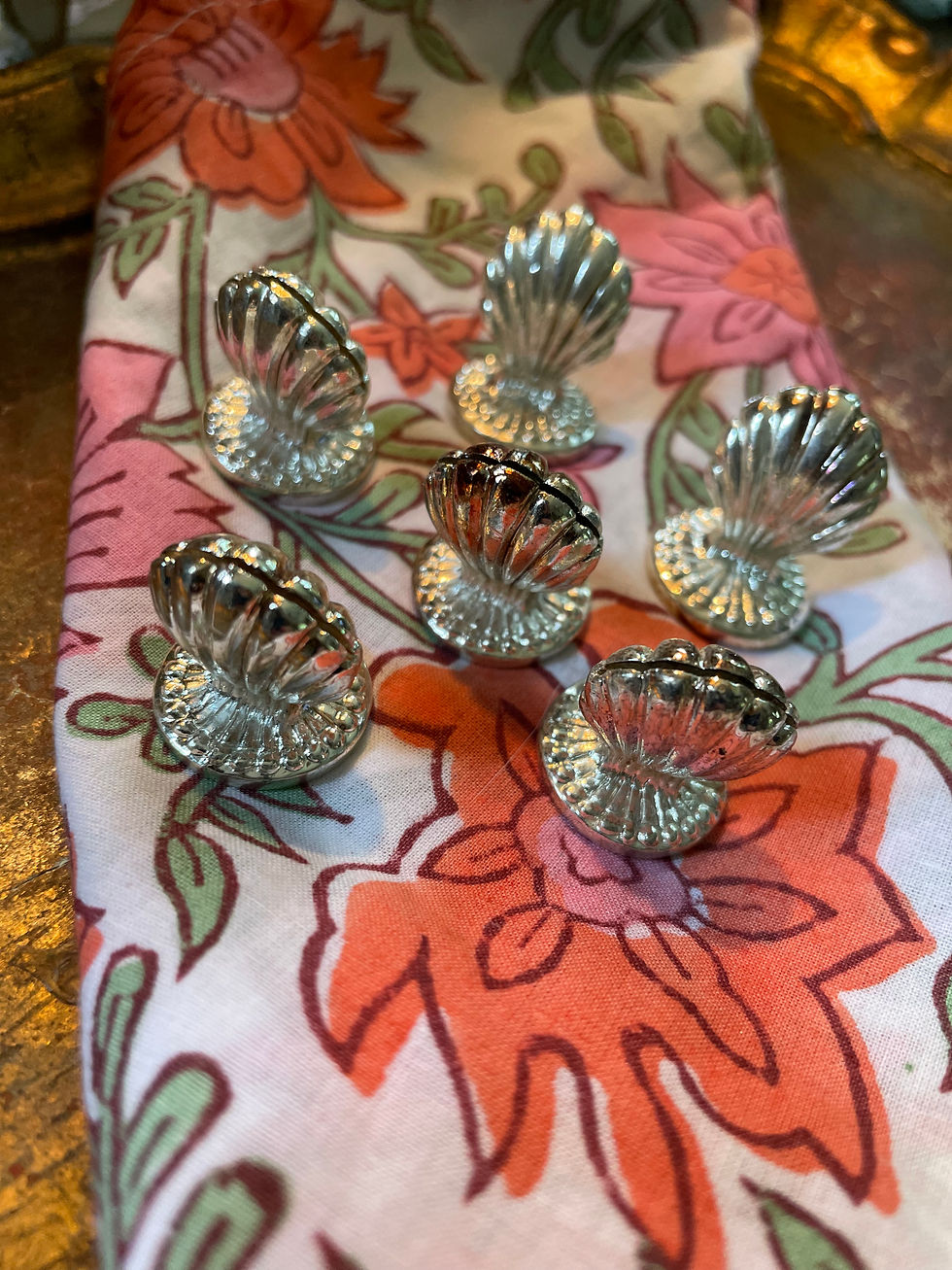 Thumbnail: Seashell Place Card Holders (6)
