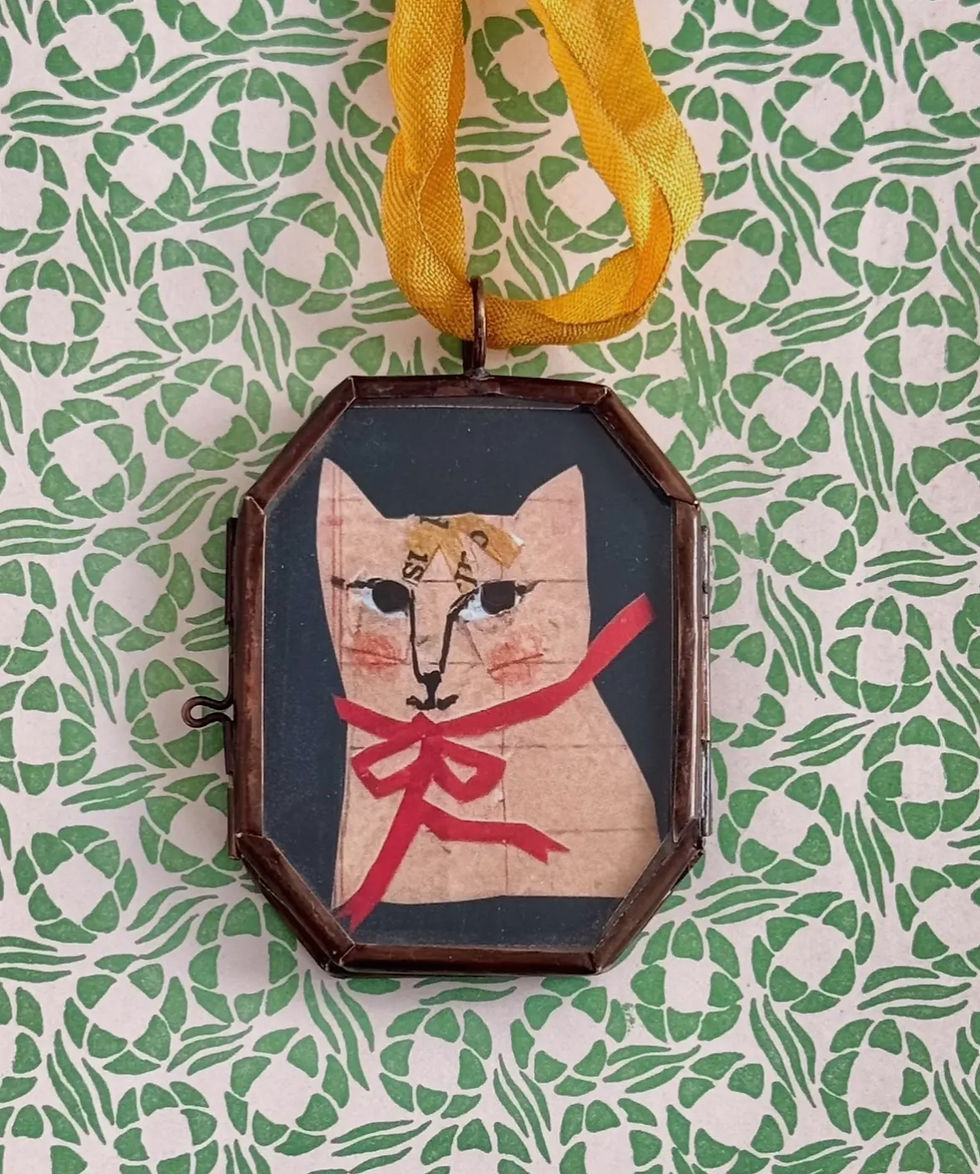 Thumbnail: Artwork ornaments 