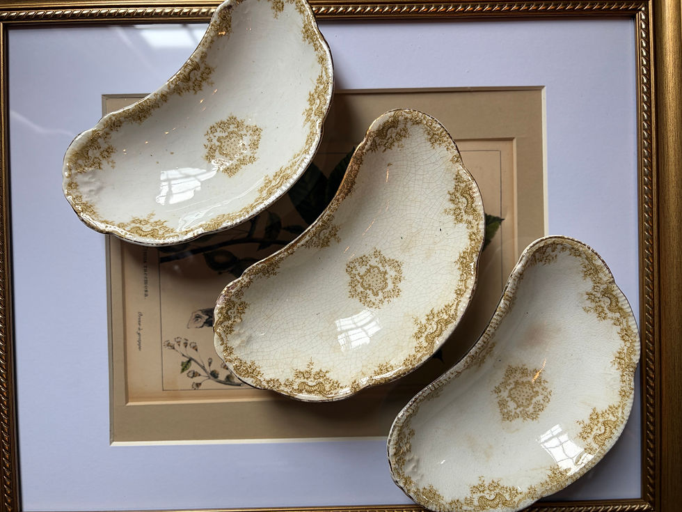 Thumbnail: Six Henry Alcock Bone Dishes  