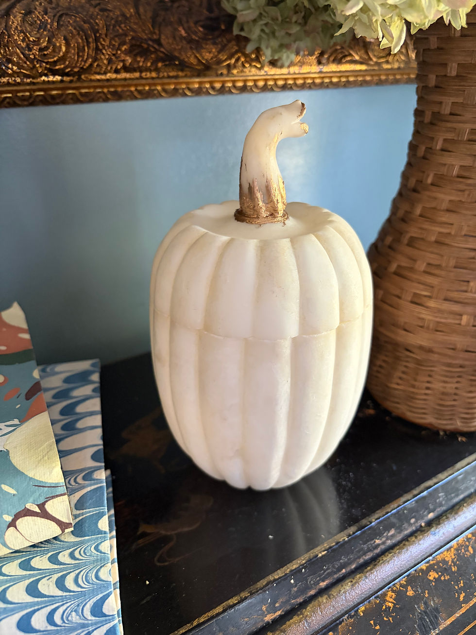 Thumbnail: Alabaster Pumpkin 