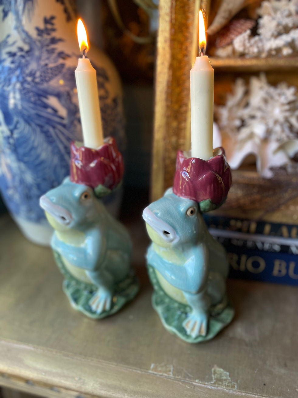 Thumbnail: Frog candlesticks 