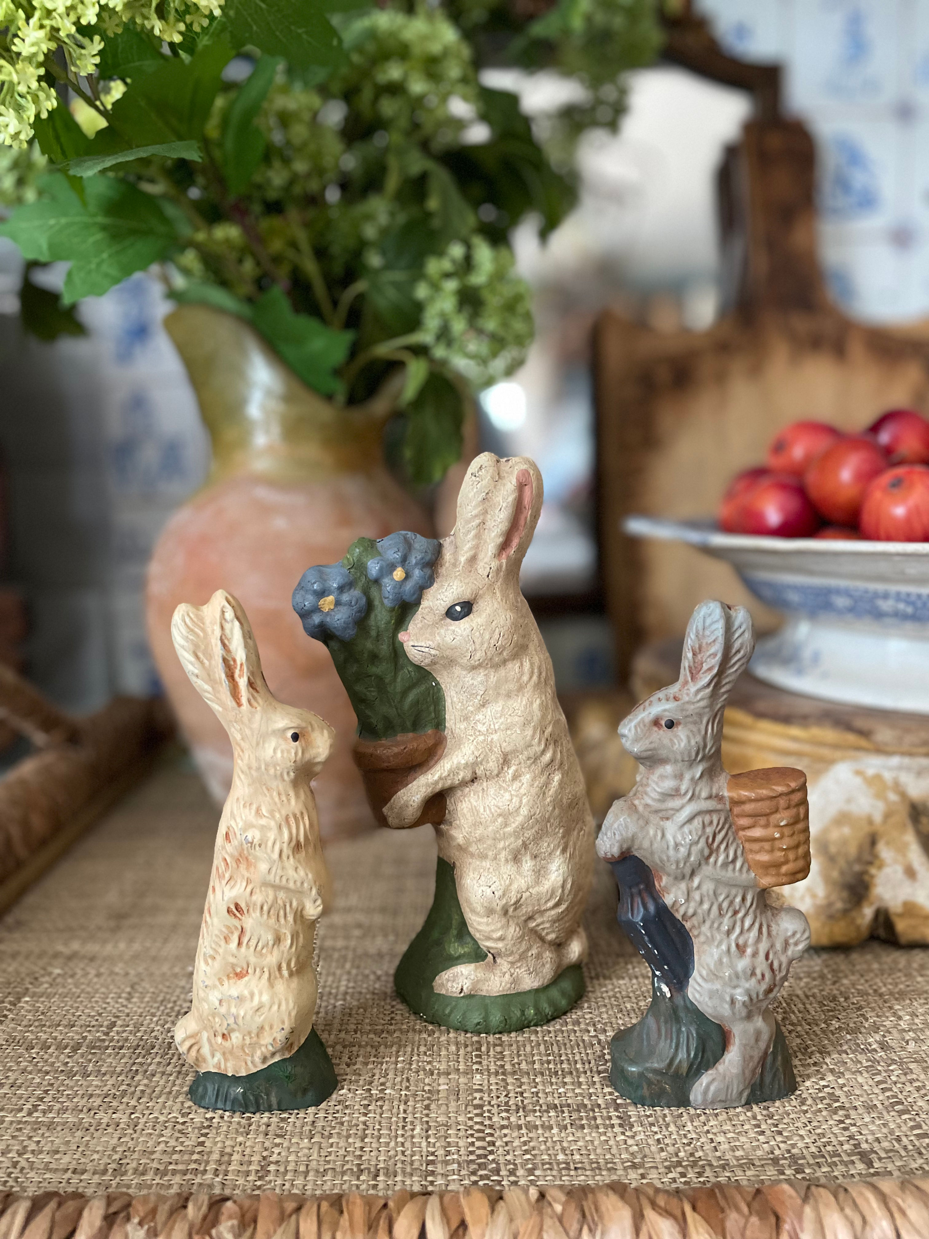 Vintage bunnies 