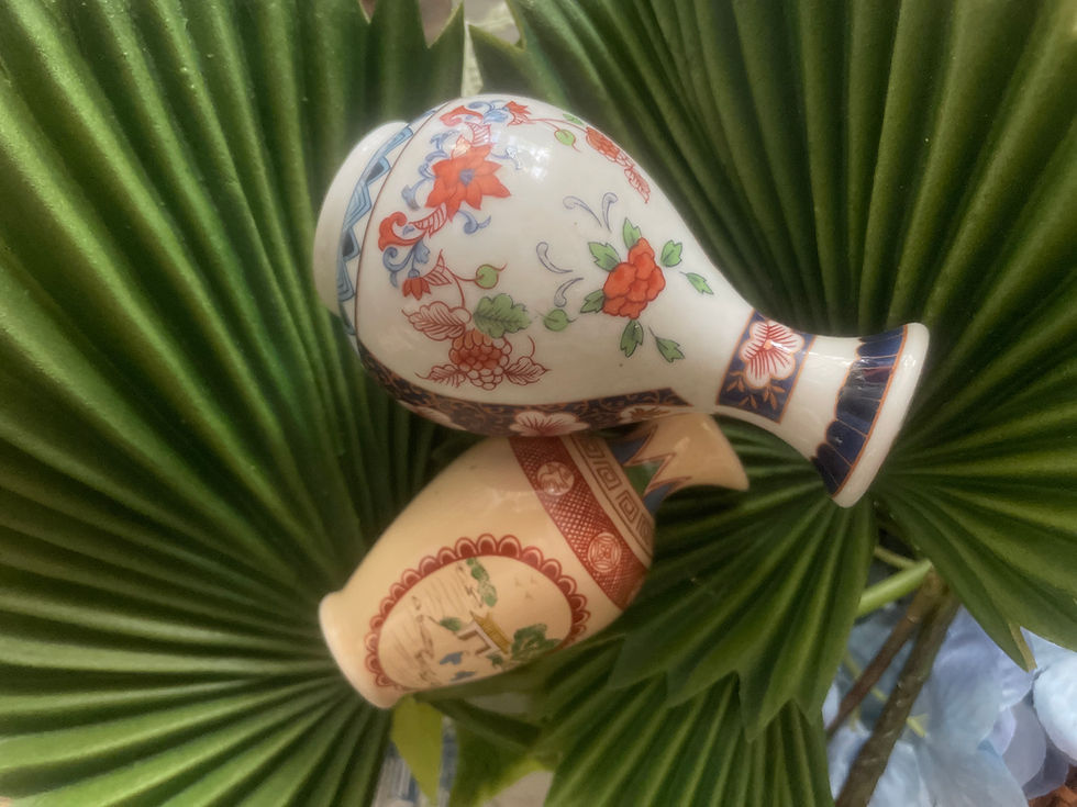 Thumbnail: Vintage Bud Vases 