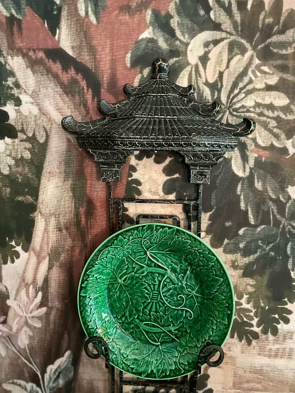 Thumbnail: Pagoda Plate Hanger 