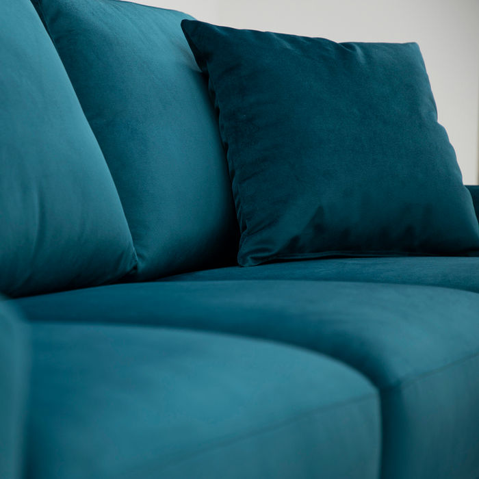 Tokyo 3-istuttava sohva (K20-D-K20), Verhoilu: Luxor 99 -kangas, Jalat 402/6 Valkoinen