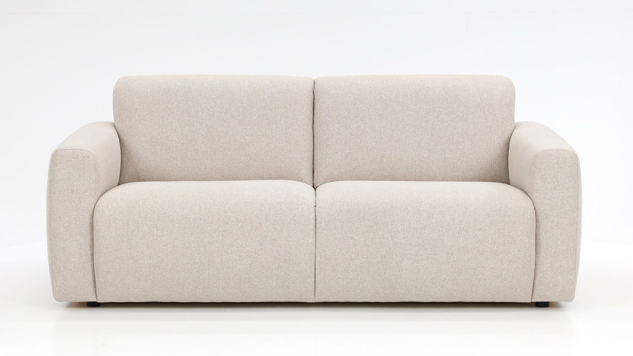 Basel 2.5-istuttava sohva (K20+C152+K20). Verhoilu: Austin 02 -kangas