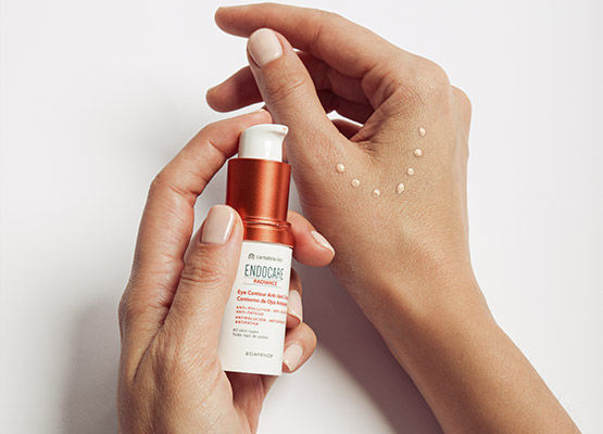 Miniatura: Endocare Radiance Contorno de Ojos Antiojeras