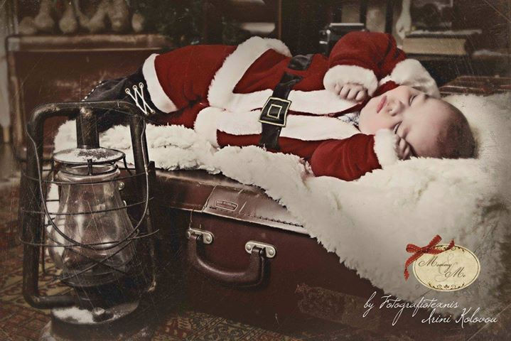 Facebook - Γιατί η αγάπη δηλώνεται ποζάροντας!
© All of my photographs are Copy