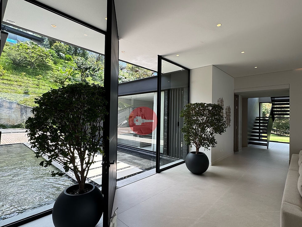 Miniatura: 8.900 millones (COP) tu casa con vista a Medellín y piscina