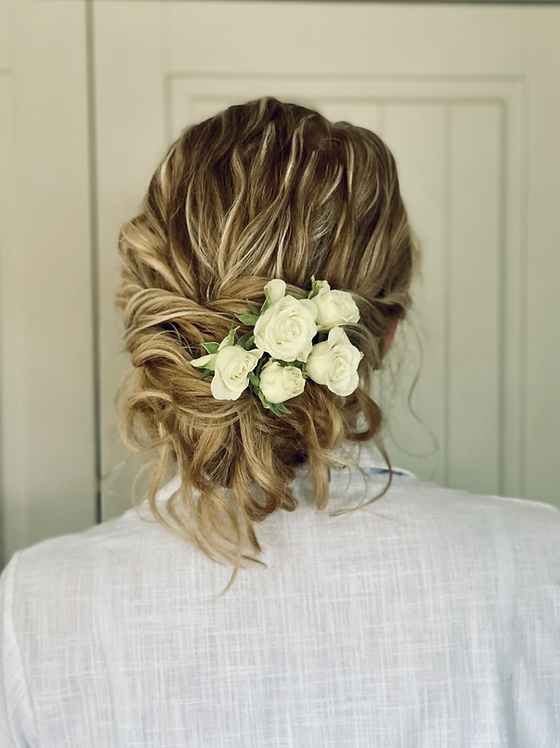 Curly hair stylist | flaming bride | London Curly hair stylist | flaming bride | London