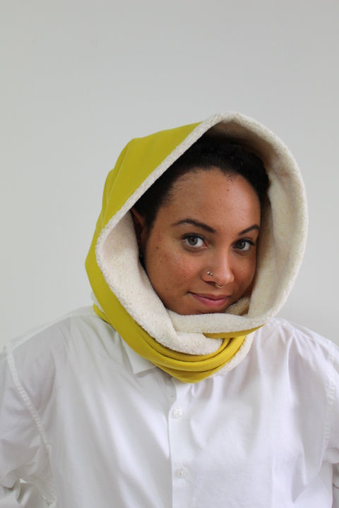 Thumbnail: DOTTIE Hood in Gold and Cream
