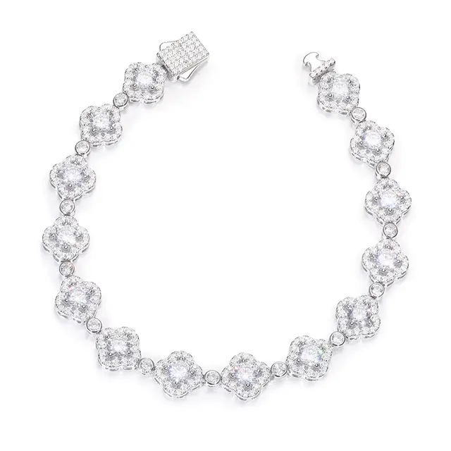 Thumbnail: 10MM Four Leaf Clover Moissanite Diamond Bracelet