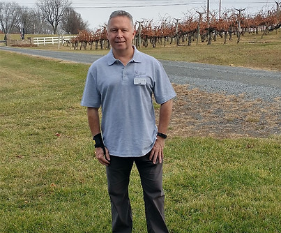 Will Shore Picture Wine Expert 2.jpg