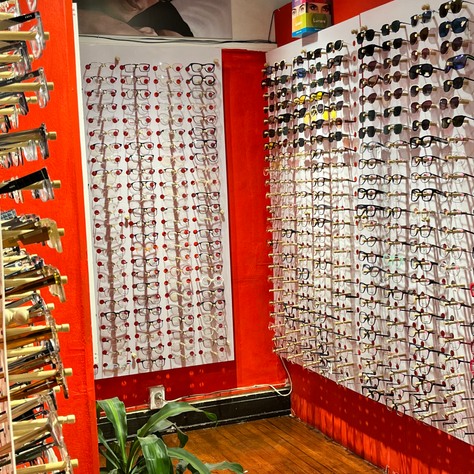The place where you can get new glasses in under 30 minutes (and a discount too)