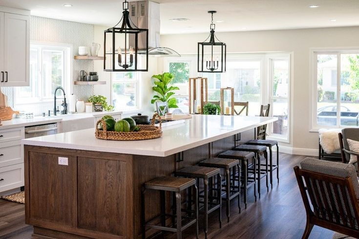 Kitchen Islands with Personality: Arvada’s New Gathering Spot