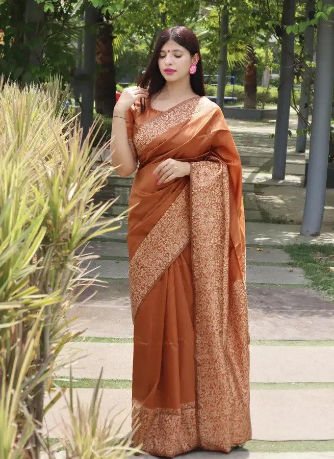 Women's Orange Kalamkari Printed Raw Silk Saree