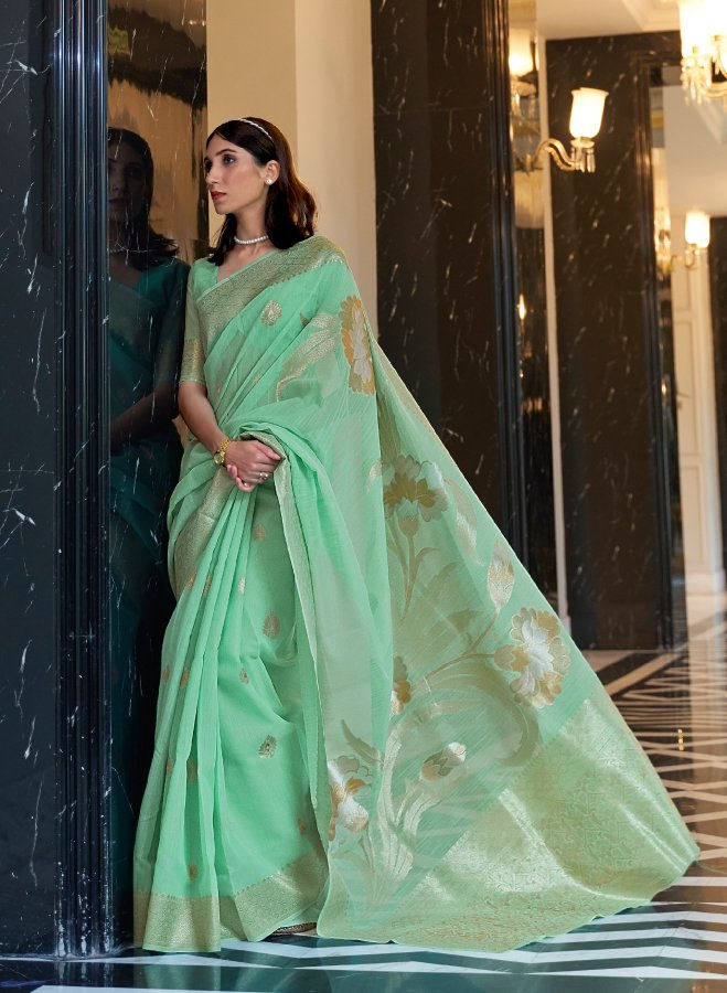 Women's Pure Linen Green Saree