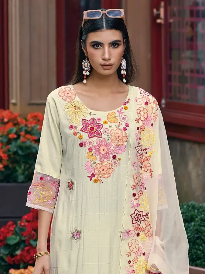 Thumbnail: Off White Embroidered Silk Blend Straight Kurta Trouser Dupatta Set