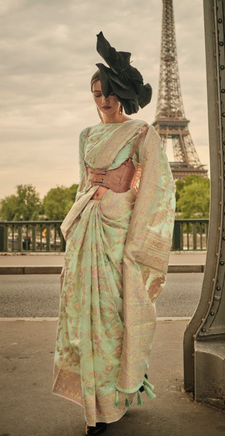 Women's Pistachio Green Kashmiri Organza Handloom Weaving Saree