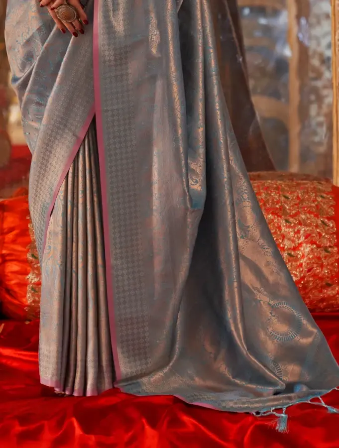 Thumbnail: Blue Kanjivaram Handloom Saree – An Eternal Classic of Ethnic Grandeur