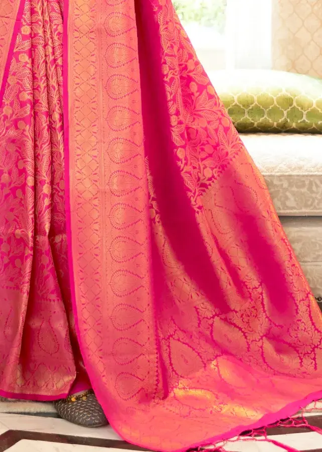 Thumbnail: Exquisite Pink Silk Saree with Gold Zari Border – Perfect for Weddings