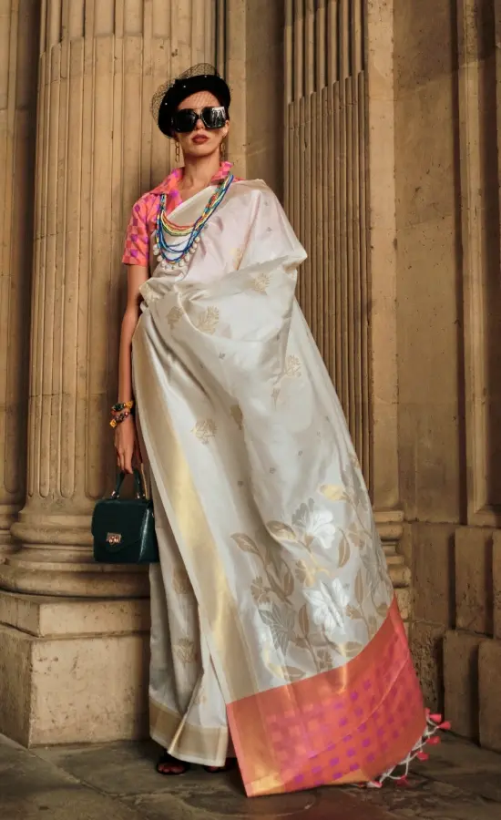 Women's Off White Woven Design Zari Pure Silk Banarasi Saree